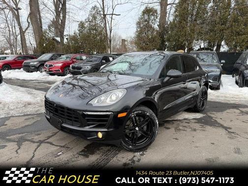 2017 Porsche Macan Base