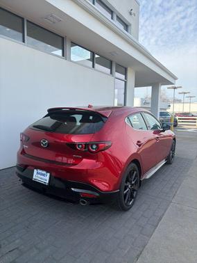 2025 Mazda Mazda3 FWD w/Premium Package