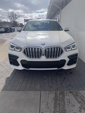 2023 BMW X6 xDrive40i