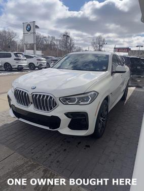 2023 BMW X6 xDrive40i