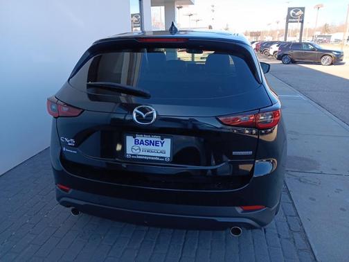 2023 Mazda CX-5 2.5 S Preferred Package