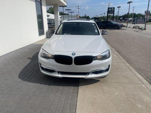 2015 BMW 328 Gran Turismo xDrive