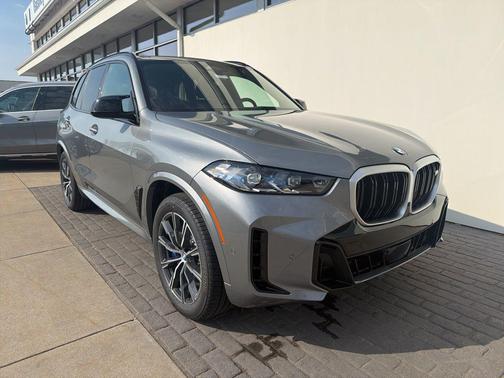 2026 BMW X5 M60i