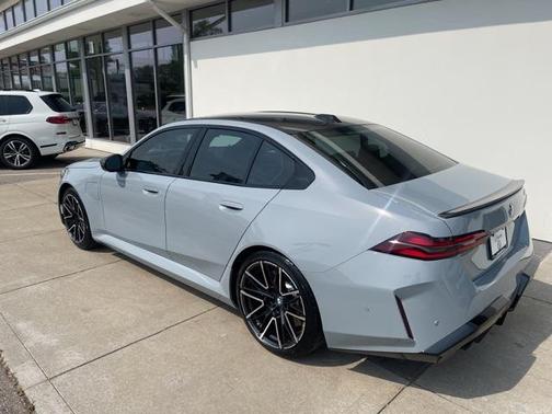 2025 BMW M5 Base