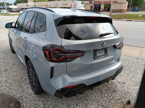 2023 BMW X3 M40i