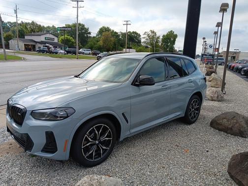 2023 BMW X3 M40i