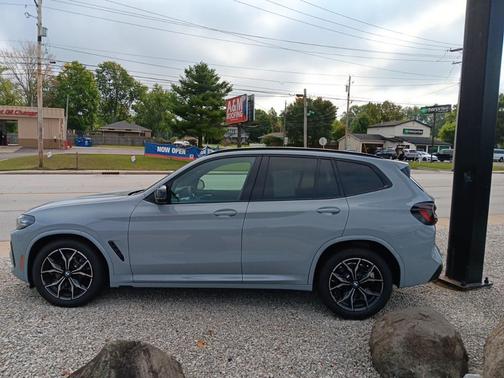 2023 BMW X3 M40i