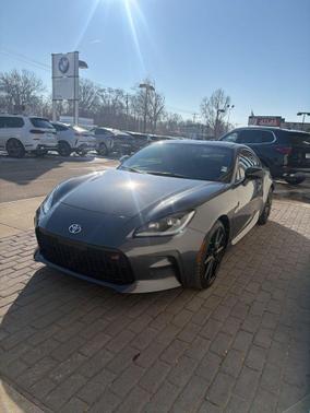 2024 Toyota GR86 Premium