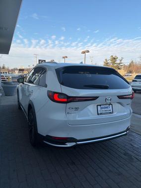 2025 Mazda CX-90 PHEV Premium Plus