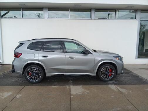 2025 BMW X1 M35i