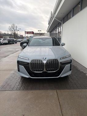 2024 BMW 760 xDrive