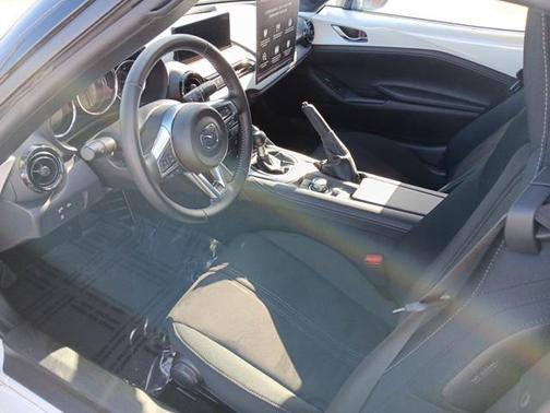2024 Mazda MX-5 Miata Club