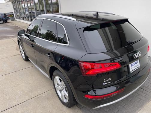 2018 Audi Q5 2.0T Tech Premium