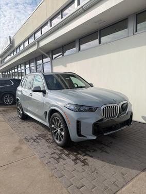 Dravit Grey Metallic 2026 BMW X5 xDrive40i