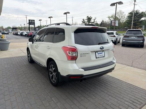 Crystal White Pearl 2016 Subaru Forester 2.0XT Touring