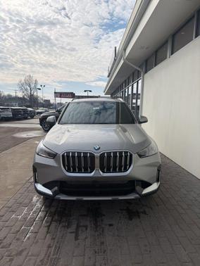 Space Silver Metallic 2026 BMW X1 xDrive28i