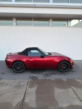 2024 Mazda MX-5 Miata Club