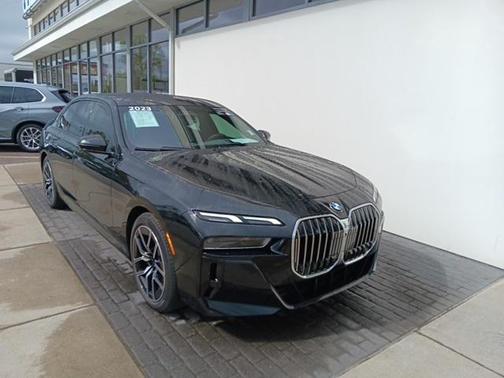 2023 BMW 760 i xDrive
