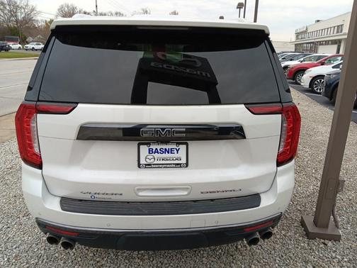 2023 GMC Yukon Denali Ultimate