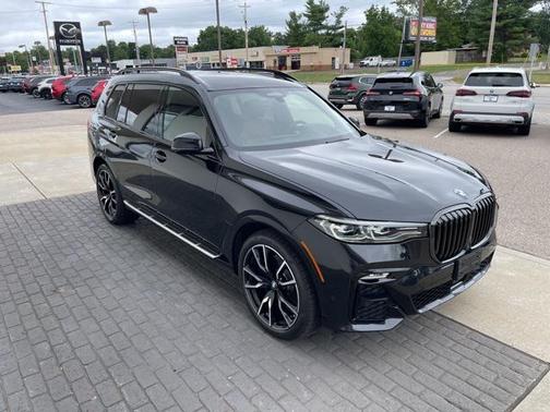 2022 BMW X7 xDrive40i
