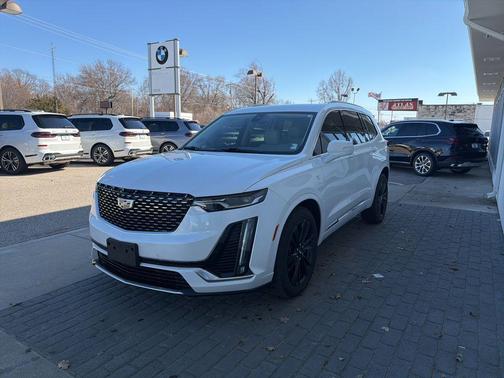 2023 Cadillac XT6 Premium Luxury AWD