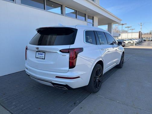 2023 Cadillac XT6 Premium Luxury AWD