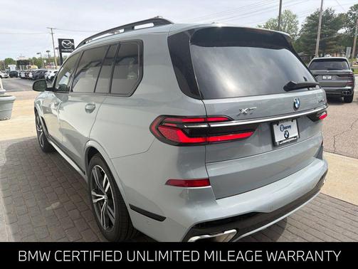 Brooklyn Grey Metallic 2024 BMW X7 xDrive40i