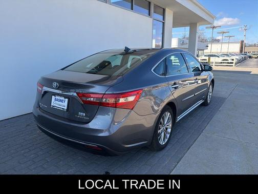 2016 Toyota Avalon Hybrid XLE Premium