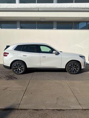 Mineral White Metallic 2026 BMW X3 30 xDrive