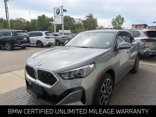 Skyscraper Grey Metallic 2025 BMW X2 xDrive28i