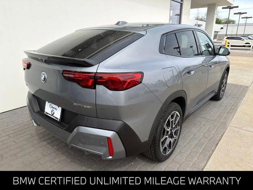 Skyscraper Grey Metallic 2025 BMW X2 xDrive28i