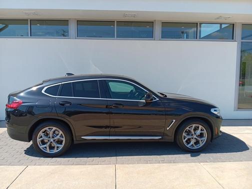 2021 BMW X4 xDrive30i