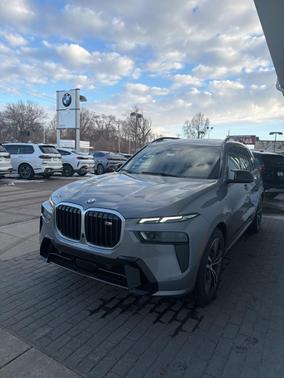 2026 BMW X7 M60i