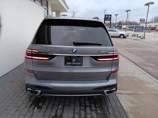 2023 BMW X7 xDrive40i