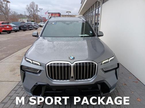 2023 BMW X7 xDrive40i