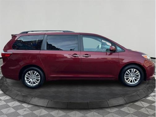 2016 Toyota Sienna Limited
