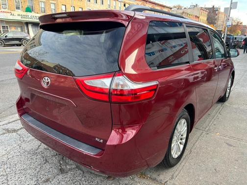 2016 Toyota Sienna Limited