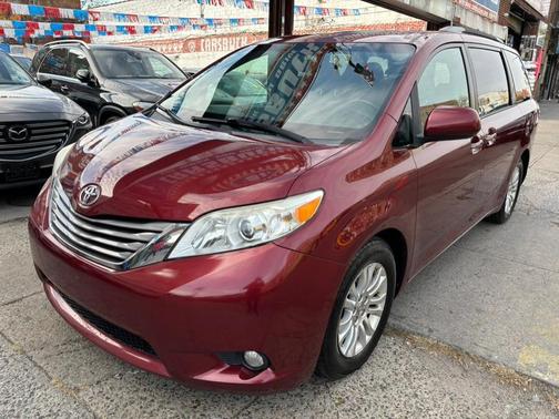 2016 Toyota Sienna Limited