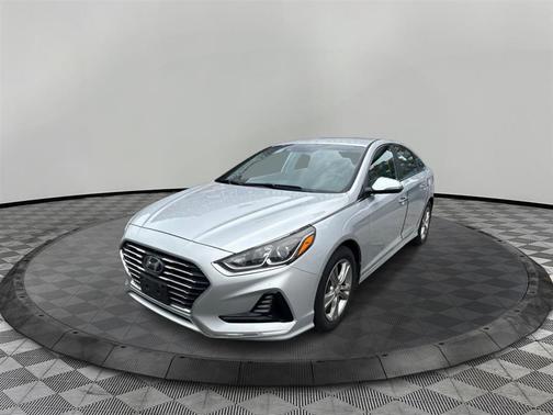 Symphony Silver 2018 Hyundai SONATA SEL