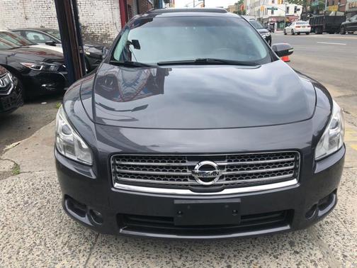 2011 Nissan Maxima SV