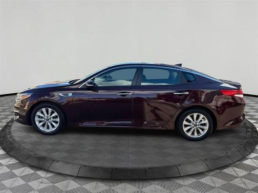 Sangria 2018 Kia Optima LX
