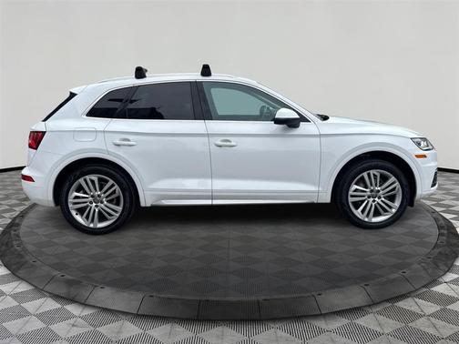 2018 Audi Q5 2.0T Tech Premium
