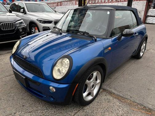 2006 MINI Cooper Base