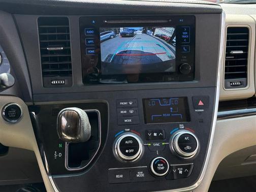 2016 Toyota Sienna Limited
