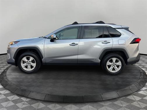 Silver Sky Metallic 2021 Toyota RAV4 Hybrid XLE