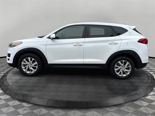 Dazzling White 2019 Hyundai TUCSON Value