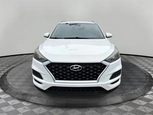 Dazzling White 2019 Hyundai TUCSON Value