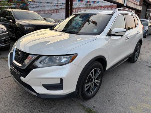 2020 Nissan Rogue SV