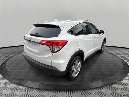Platinum White Pearl 2020 Honda HR-V EX