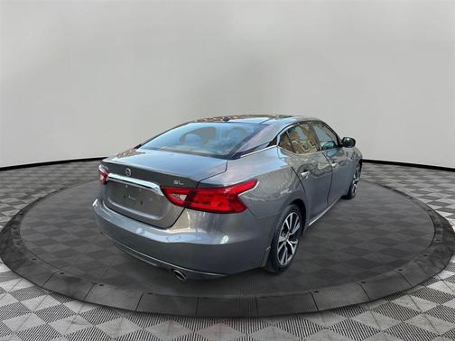 Gun Metallic 2017 Nissan Maxima 3.5 SL